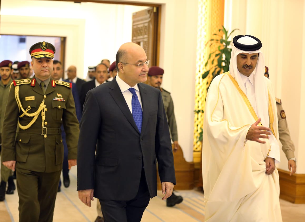 امير قطر لصالح : نقف مع العراق وندعمه في شتى المجالات