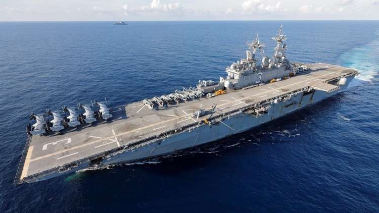 سفن حربية أمريكية تتجه نحو سوريا للمساعدة في سحب القوات