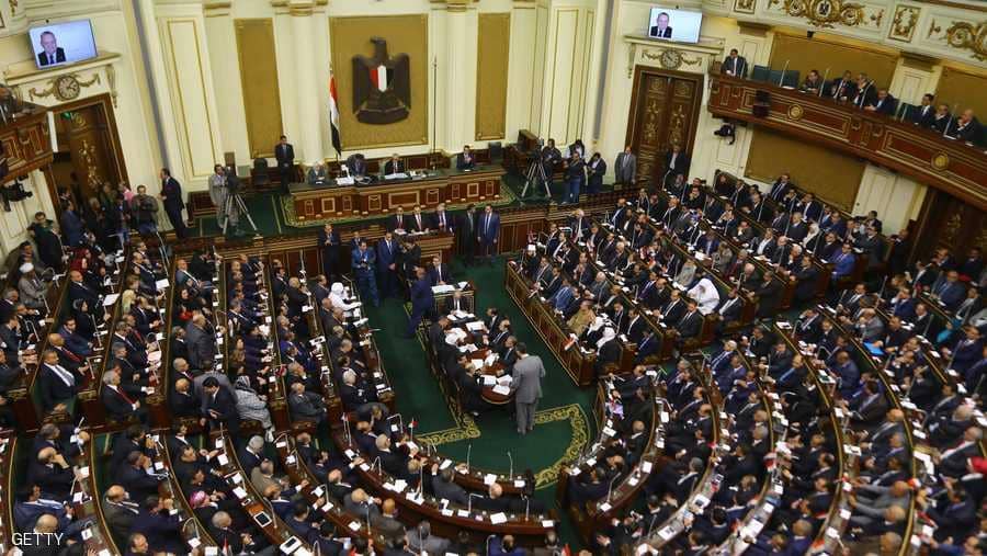 البرلمان المصري يعلن تمديد حالة الطواريء لمدة 3 اشهر