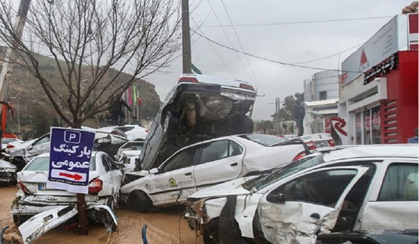 ارتفاع حصيلة ضحايا السيول في ايران الى 17 قتيلا