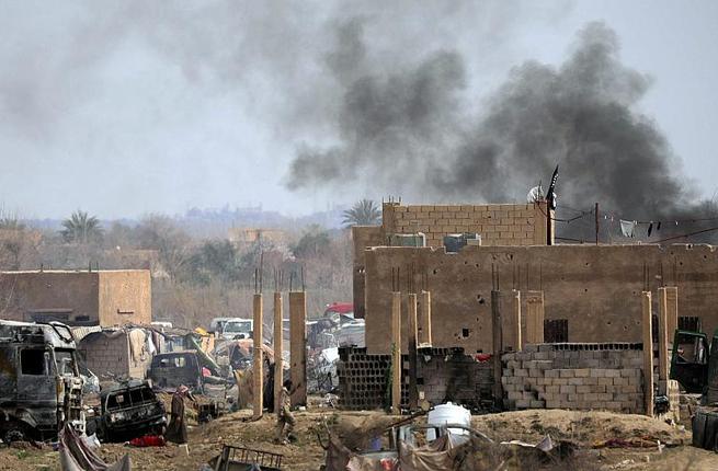 قوات سوريا الديمقراطية تعلن سيطرتها على الباغوز وتؤكد : العملية ضد داعش لم تنته