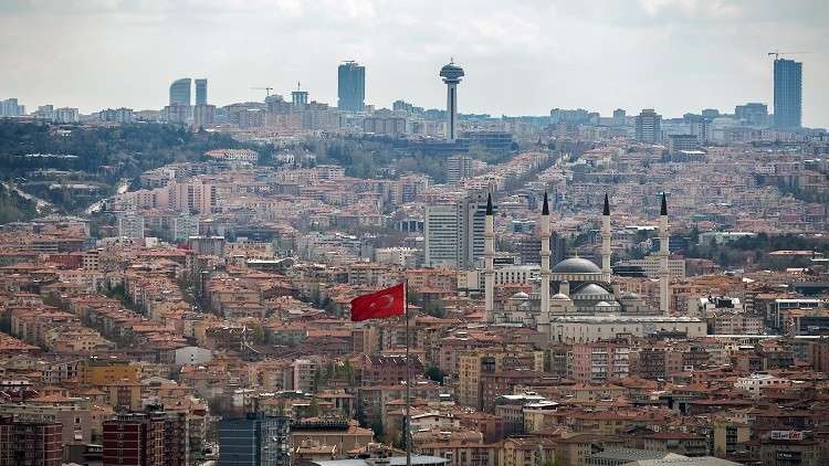زلزال بقوة 7 درجات يضرب شرق تركيا