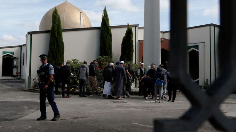 يوزيلندا تعيد فتح المسجدين بعد أسبوع من الهجوم الدموي