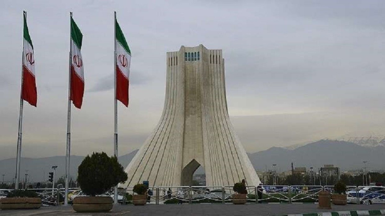 طهران: كشفنا 290 عمیلا للاستخبارات الأمريكیة
