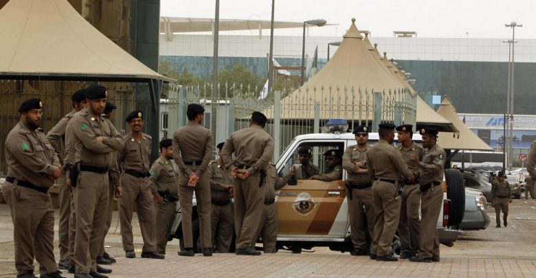 السعودية تعلن تفكيك شبكتين لتهريب المخدرات بينهما عناصر من وزارتي الداخلية والدفاع