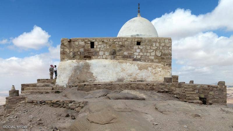 بسبب إسرائيليين.. الأردن يغلق مقام النبي هارون