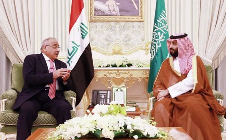 وسائل اعلام سعودية : بن سلمان يبحث هاتفيا مع عبد المهدي التنسيق المشترك لتحقيق الاستقرار بأسواق النفط