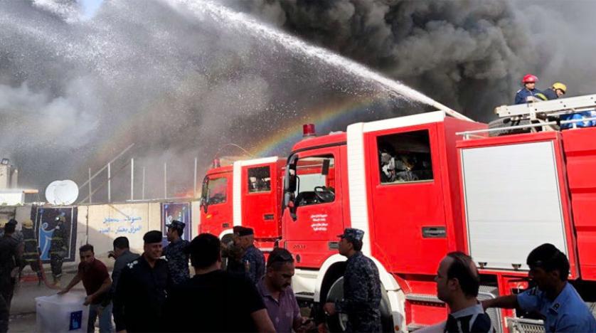 حريق كبير في فندق قصر الدر في النجف وفرق الدفاع المدني تصل مكان الحريق