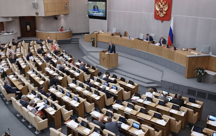 الدوما الروسي يعلق على قرار البرلمان العراقي بإنهاء وجود القوات الأمريكية