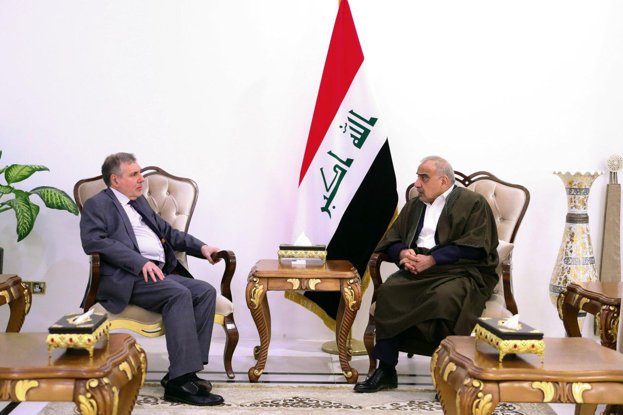 عبد المهدي وعلاوي يؤكدان ضرورة تعاون القوى لتسهيل مهمة رئيس الوزراء المكلف في الاسراع بإختيار الكابينة الوزارية