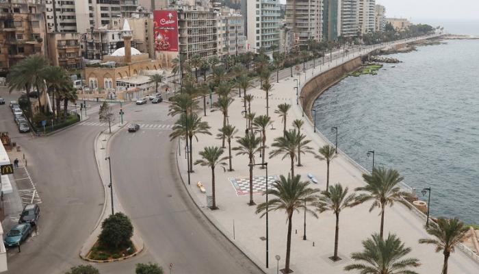 بعد ارتفاع عدد الاصابات .. كورونا يُعيد إغلاق ” لبنان “