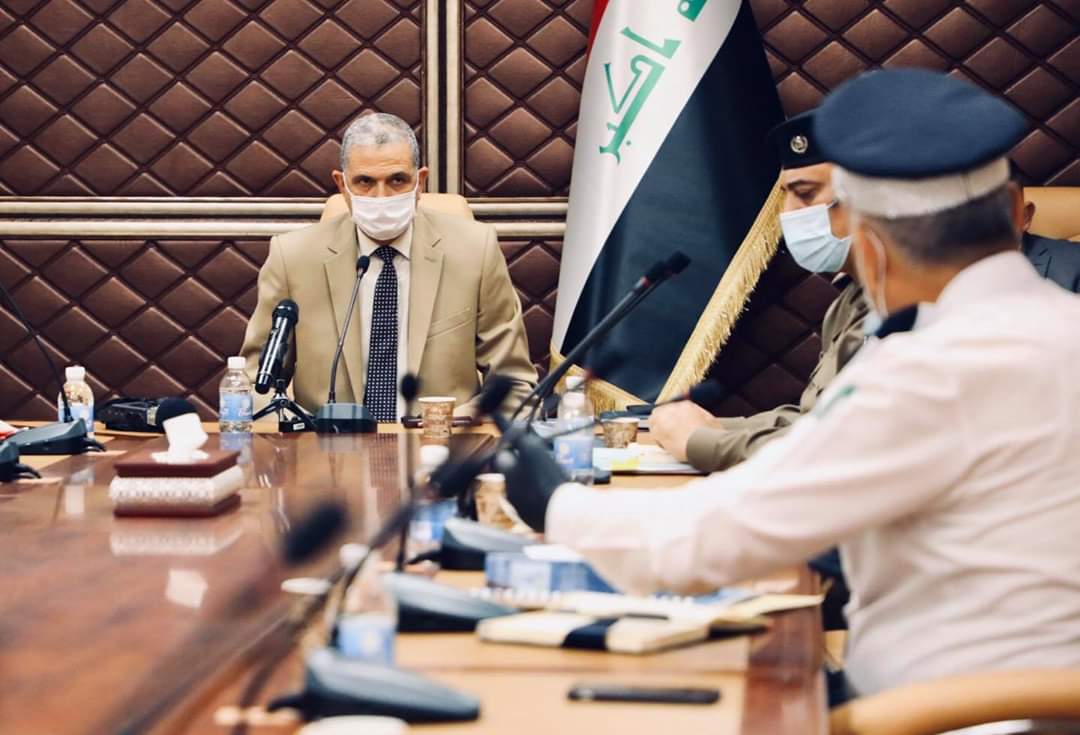 وزير الداخلية يوجه بفتح دائرة تسجيل المرور  عبر البوابة الإلكترونية في بغداد والمحافظات