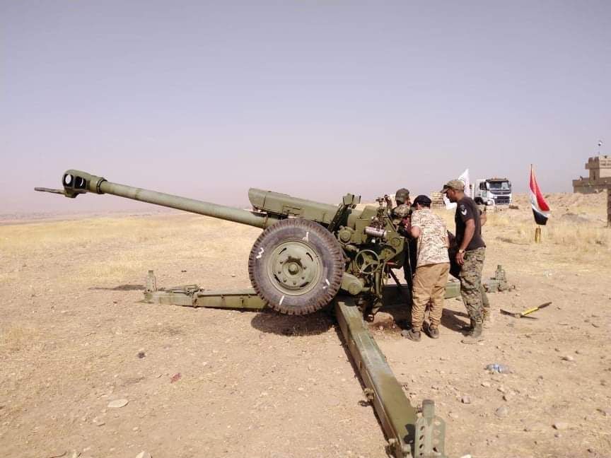 المدفعية تدك اوكارآ داعش في جزيرة بجنوب الموصل تمهيدا لاقتحامها