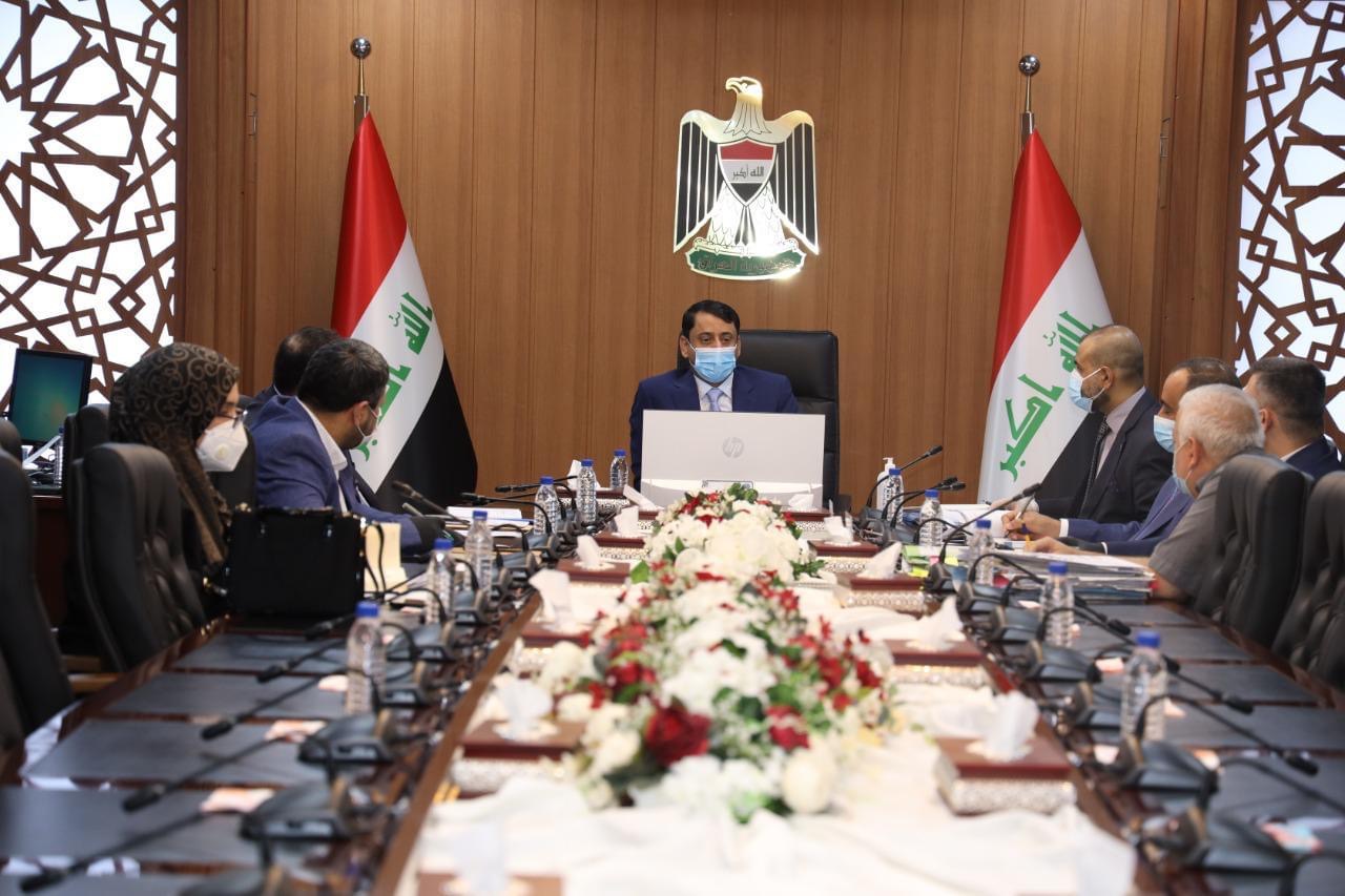 لجنة تخصيص العقارات المملوكة للدولة تناقش مشروع ” غابات بغداد “