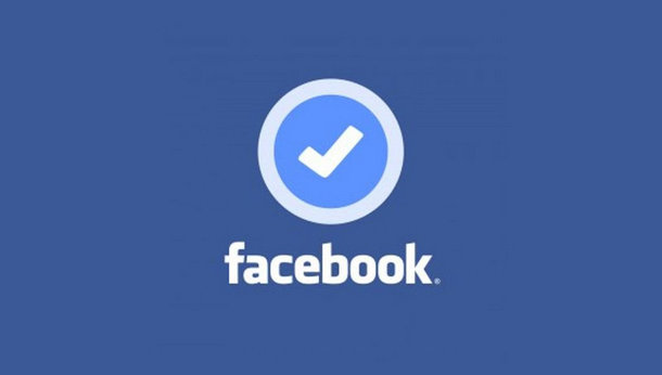 الاتصالات تؤكد على عدد من الشروط للتوثيق على الفيس بوك
