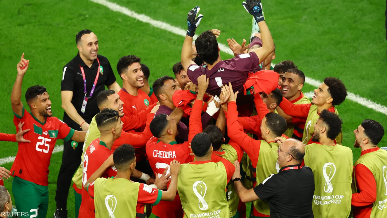المغرب تسحق إسبانيا بركلات الترجيح وتتصدر إلى دور ربع النهائي