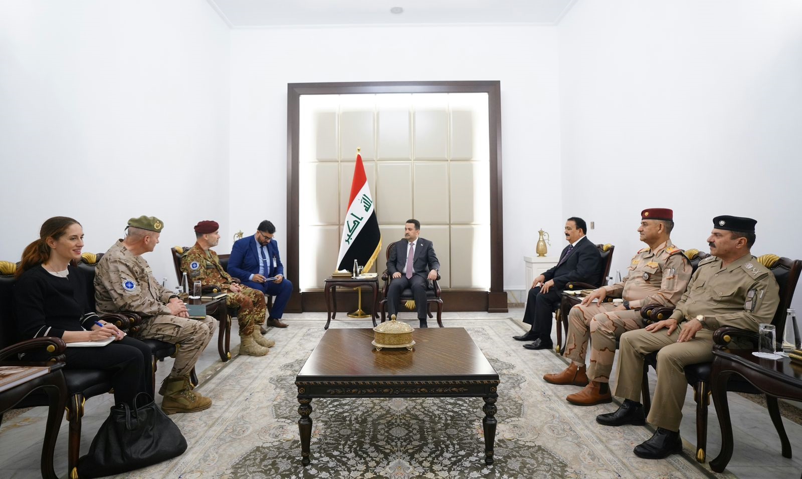 السوداني يؤكد الحاجة لتطوير أداء القوات العراقية