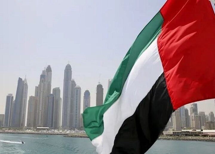 الإمارات تنفي استقبال نتنياهو أو وفدًا عسكريًا إسرائيليًا وتدعو لتحري الدقة