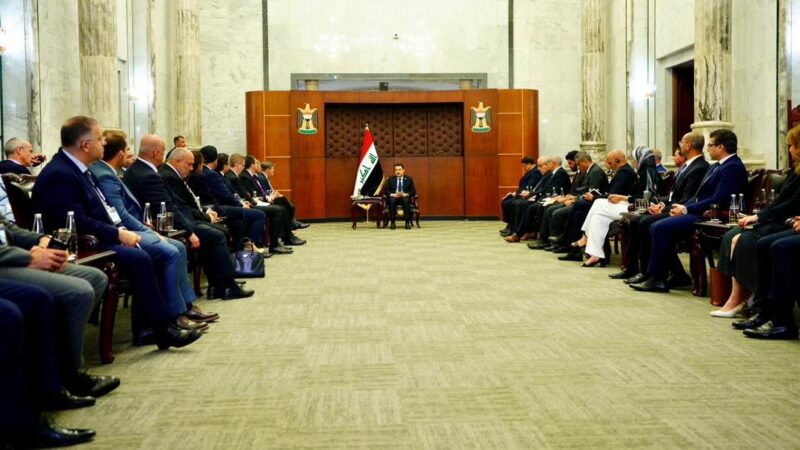 السوداني: العراق حريص على تواجد الشركات الأمريكية في أراضيه