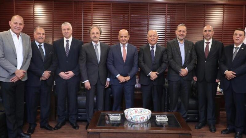 العراق والأردن يتفقان على تنظيم منتدى اقتصادي في بغداد