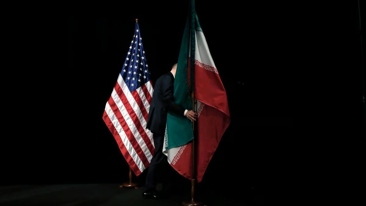 صحيفة إسرائيلية: إحياء الاتفاق النووي بين إيران وأمريكا خلال أسابيع