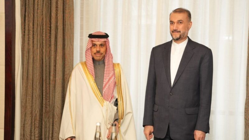 وزير الخارجية السعودي يصل إلى طهران