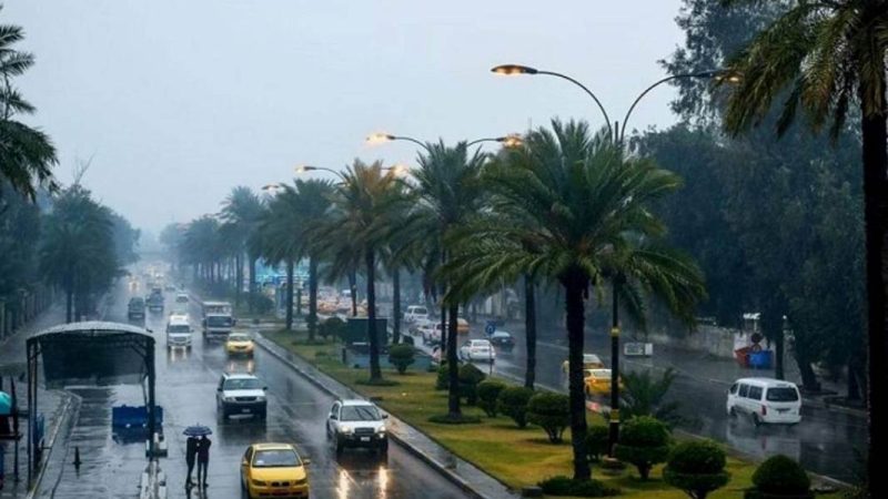 الأنواء الجوية: تساقط أمطار رعدية وإنخفاض بدرجات الحرارة بعموم البلاد