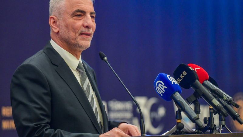 تركيا: تجارتنا مع إسرائيل انخفضت إلى النصف