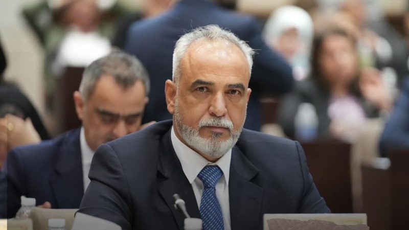 النائب أحمد الجبوري يكشف ملفات فساد خطيرة ويهاجم وزير الدفاع
