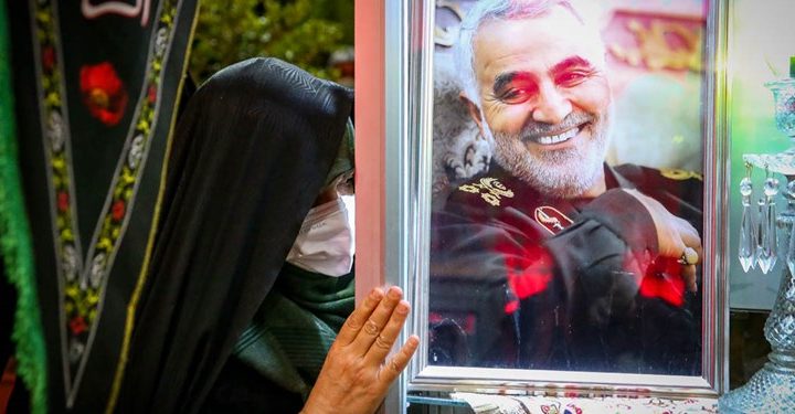 ايران تهاجم ترامب : نحتفظ بذاكرة لا تغفر ولا تنسى جريمة قتلك للبطل سليماني
