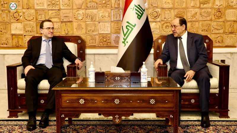 المالكي والسفير الروسي يبحثان الأوضاع السياسية والأمنية في العراق والمنطقة