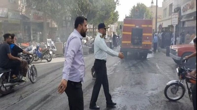 حريق هائل بمستودع للمواد الاستهلاكية في طهران