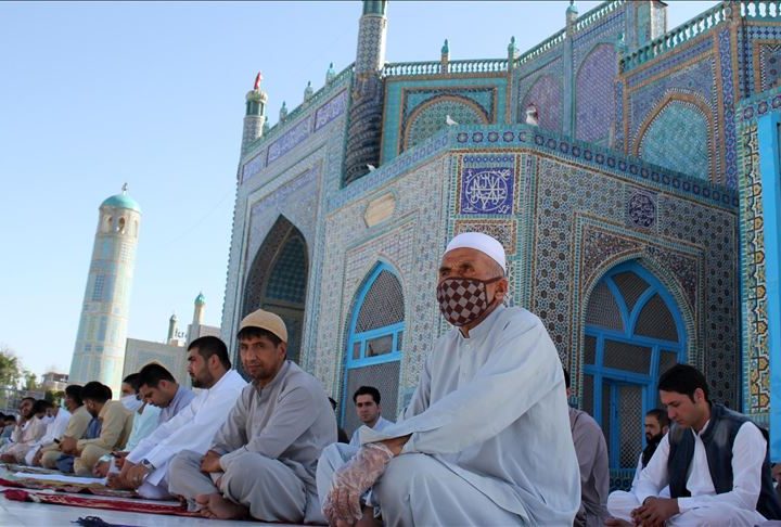قتلى وجرحى في هجوم على مسجد للشيعة في غرب أفغانستان