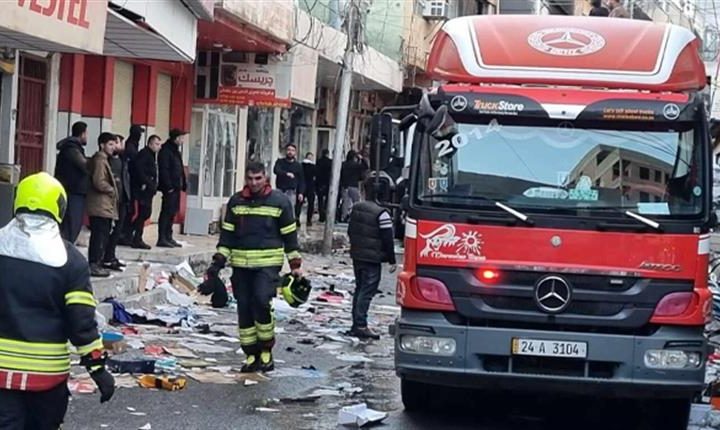 الدفاع المدني يخمد حريقاً أسفل جسر محمد القاسم وسط بغداد دون إصابات