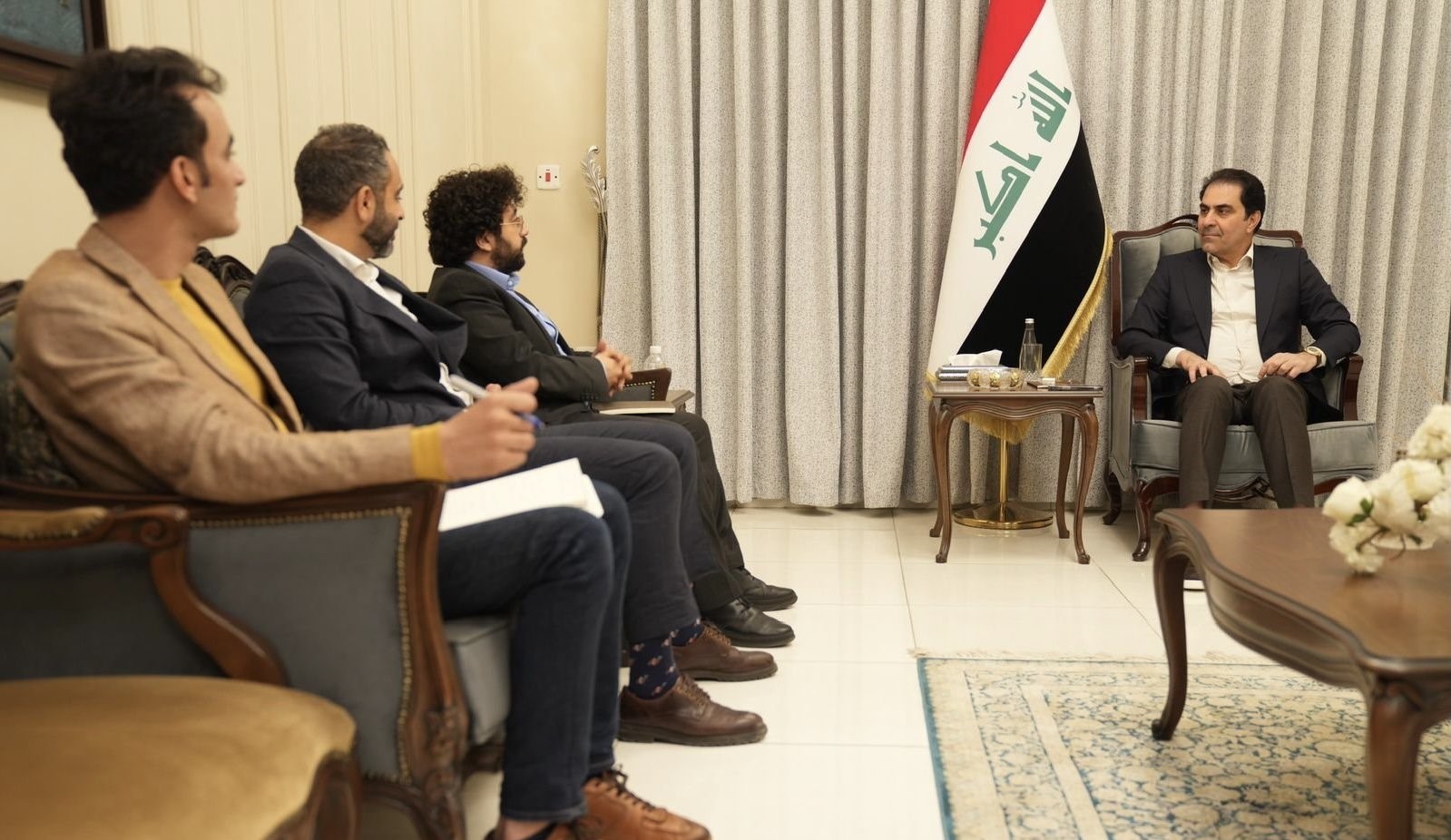 المندلاوي: بغداد بحاجة لعلاقات ثنائية اقتصادية لا عسكرية مع التحالف الدولي