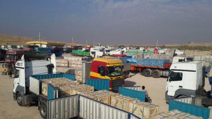 إيران تخطط لتصدير بضائع بقيمة 3 مليارات دولار إلى العراق عبر منفذ مهران