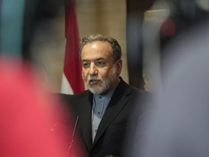 عراقجي: لن نحول المفاوضات إلى استعراض علني