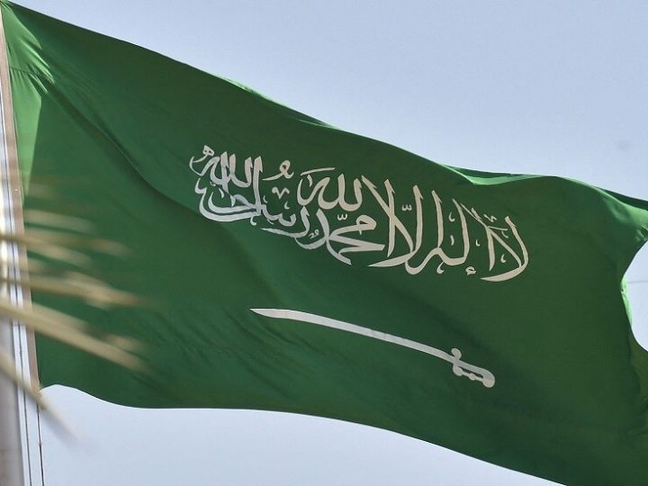 السعودية ترحب ببيان سلطنة عمان بشأن وقف إطلاق النار في اليمن وتؤكد دعمها للجهود السياسية