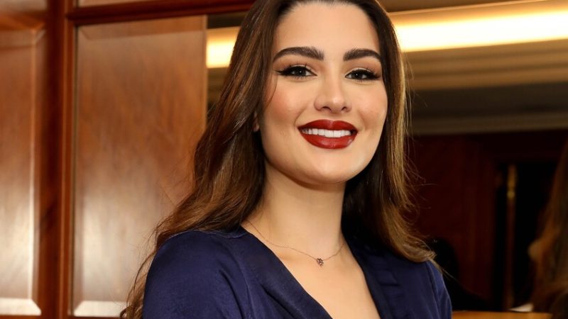 محكمة دبي تصدر حكما بحبس الفاشينيستا الكويتية روان بن حسين