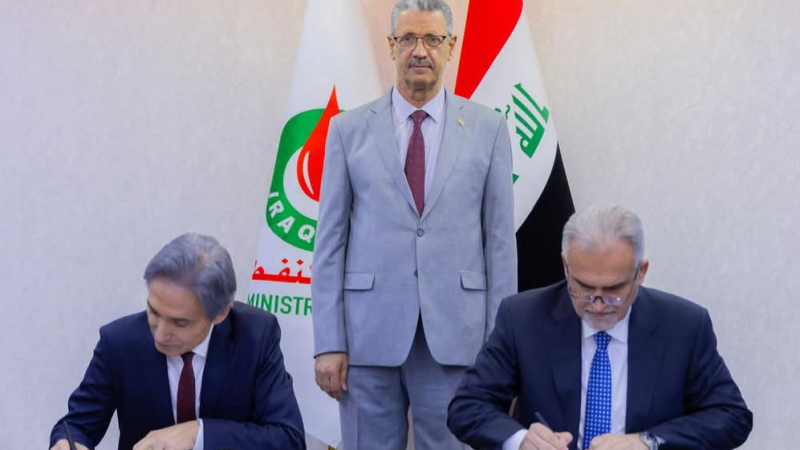 العراق يوقّع عقد الأنبوب البحري الثالث لتصدير النفط