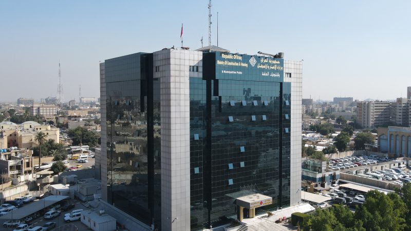 الإعمار تعلن إنجاز مشاريع خدمية جديدة في ميسان وتطلق أعمال ثلاثة جسور