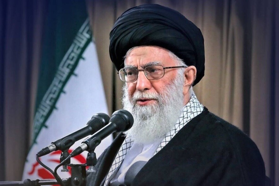 خامنئي ينفي الطلب منه تغيير موقفه بشأن المفاوضات مع أمريكا