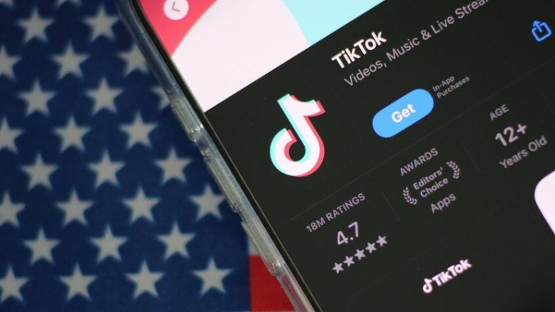 صحيفة: “أمازون” قدمت عرضا بشأن شراء “تيك توك”