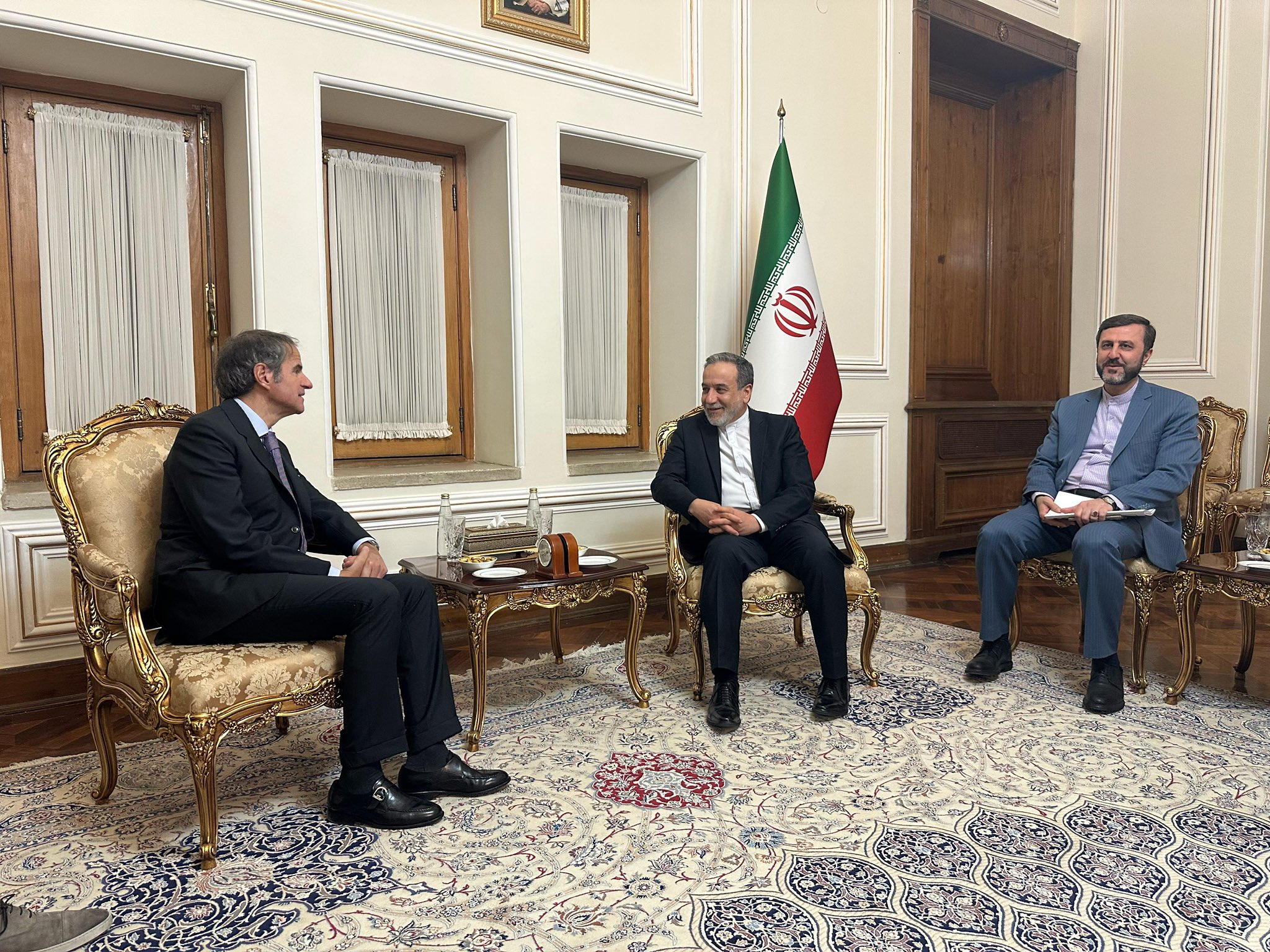 إيران: أجرينا حواراً مفيداً مع مدير الوكالة الدولية للطاقة الذرية