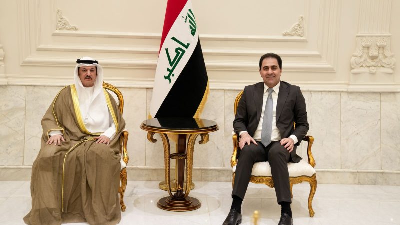 المندلاوي يستقبل وفدا كويتيا ويؤكد عمق الروابط الأخوية