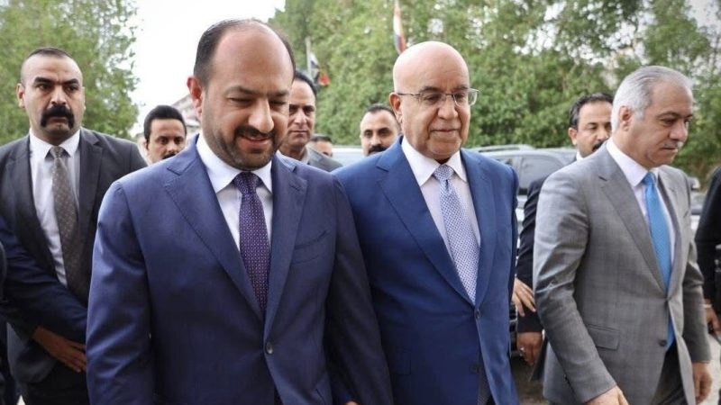 وزير الصحة يفتتح مركزين تخصصيين لعلاج الأورام في الأنبار