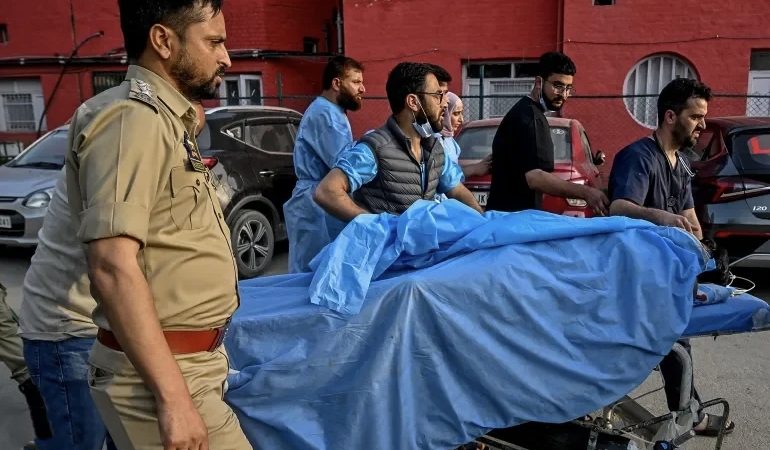 هجوم مسلح يودي بحياة 24 سائح في الهند