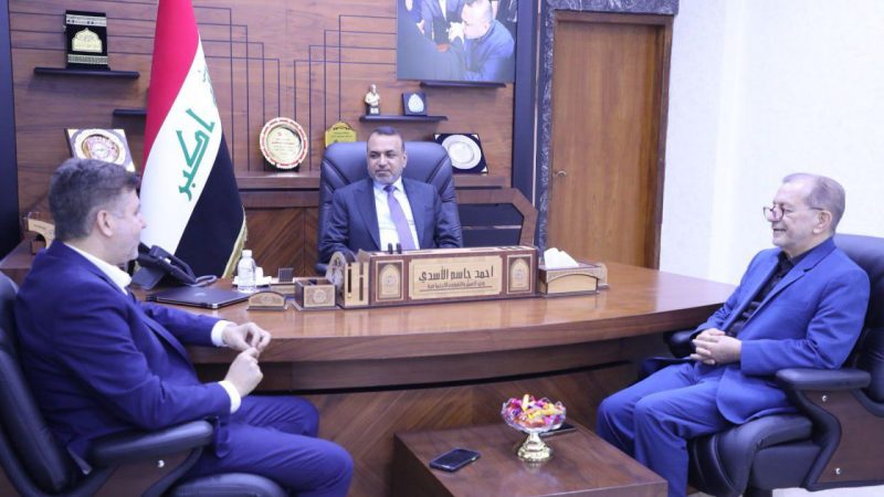 وزير العمل يبحث التعاون مع مؤسسة “وارث” لعلاج الأورام دعم مرضى السرطان والفئات الهشة