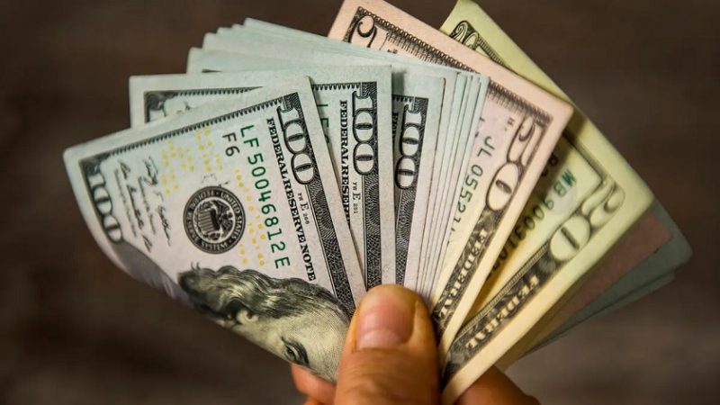 مع إغلاق البورصة.. أسعار الصرف في بغداد تسجل ارتفاعًا طفيفا