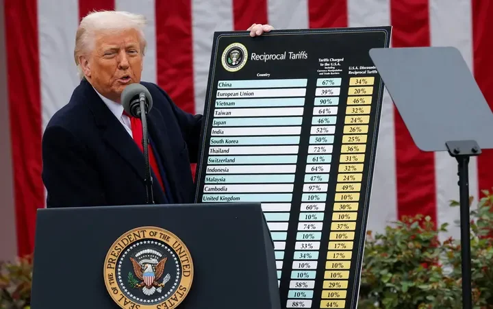 “واشنطن بوست”: سياسات ترامب أضعفت التحالفات الأمريكية ومهّدت لتصاعد النفوذ الصيني